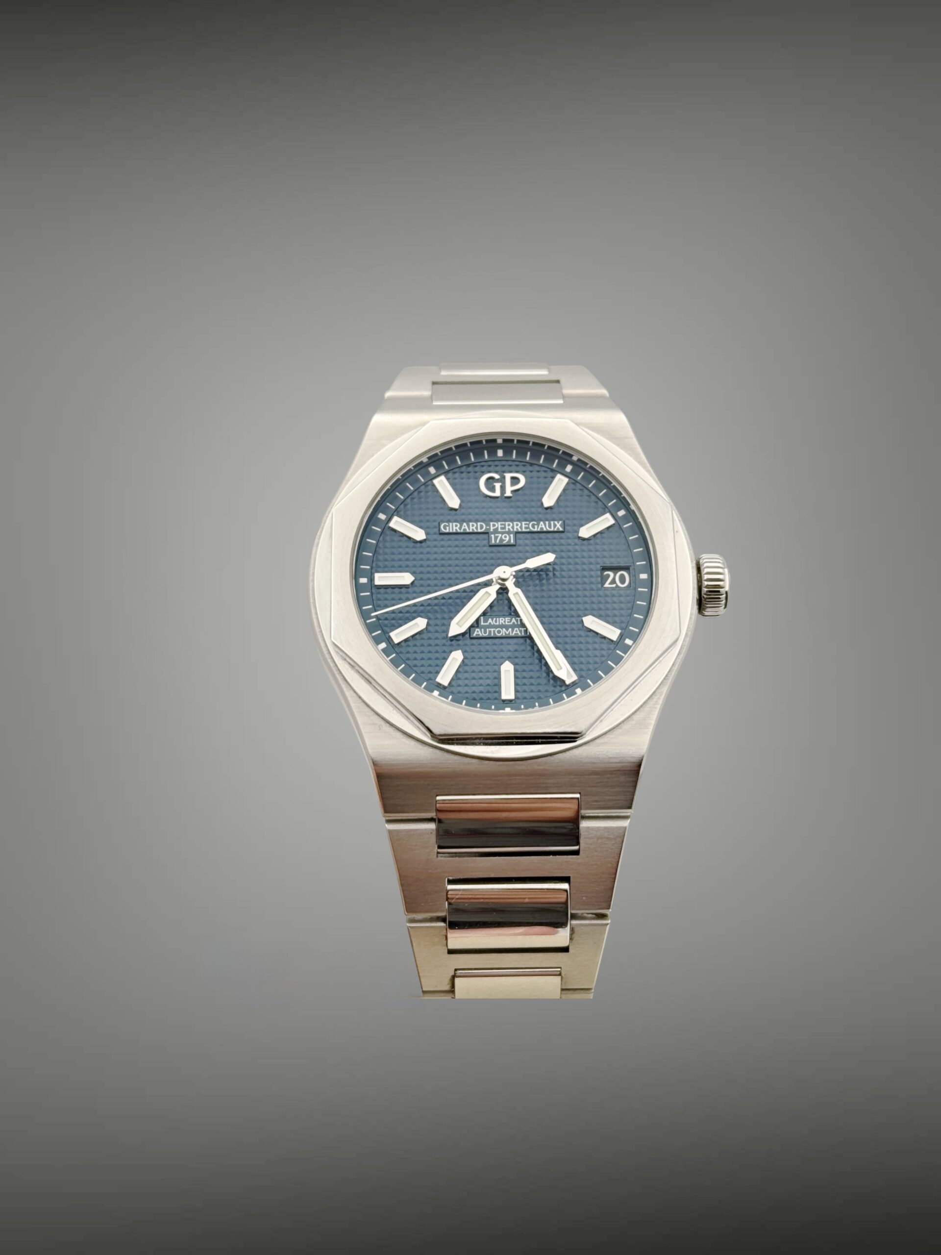 GIRARD-PERREGAUX Laureato - immagine 2